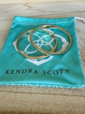 Kendra Scott Gold Textured Bangle Pair
